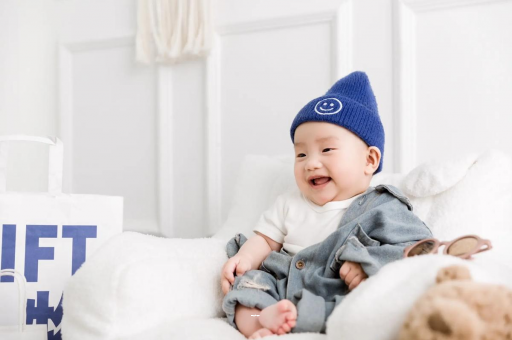 琼海宝宝多久开始攒肚 琼海宝宝多久开始攒肚